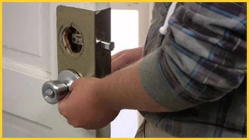 Exclusive Locksmith Service Holbrook, MA 781-298-3438 - 13-lock-replace